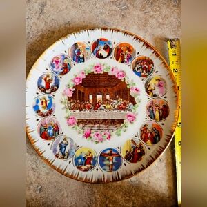 Vintage Jesus Last Supper decorative plate with gold trim- Made In JAPAN